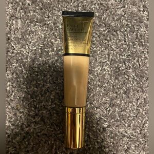 Estée Lauder futurist hydra rescue moisturizing foundation
